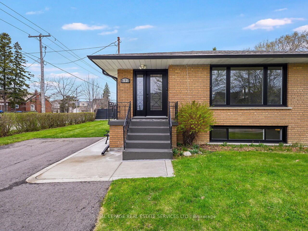 873 Sixth Street Property Photo 1