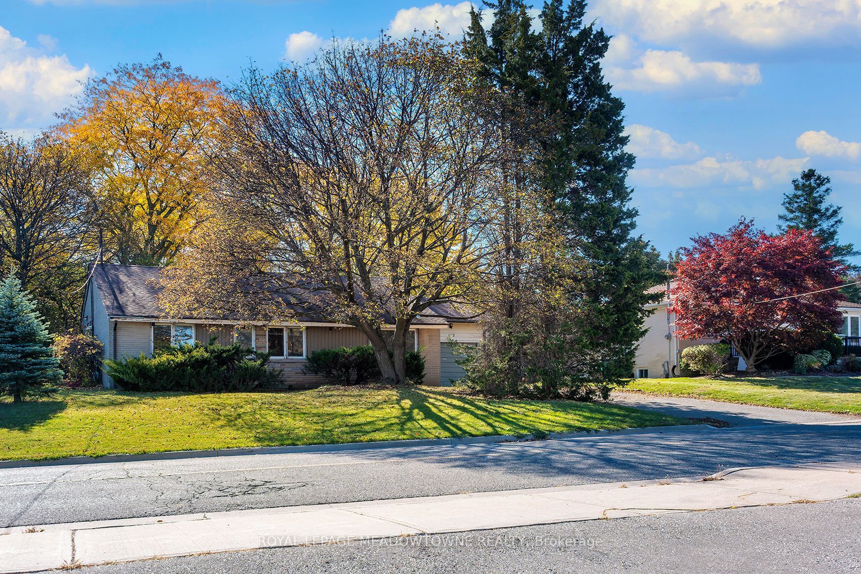 112 Vista Boulevard Property Photo 1