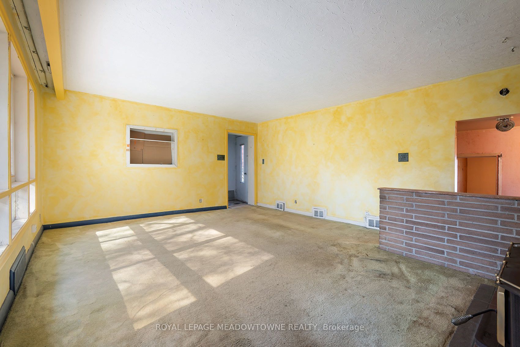 112 Vista Boulevard Property Photo 5