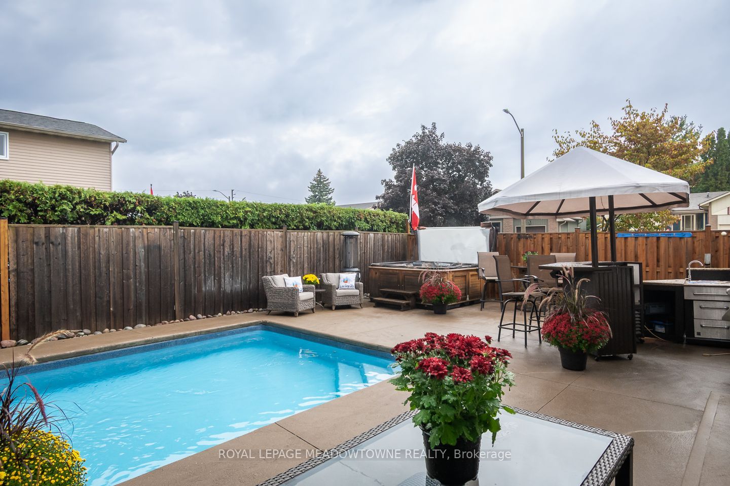 46 Reynier Drive Property Photo 3