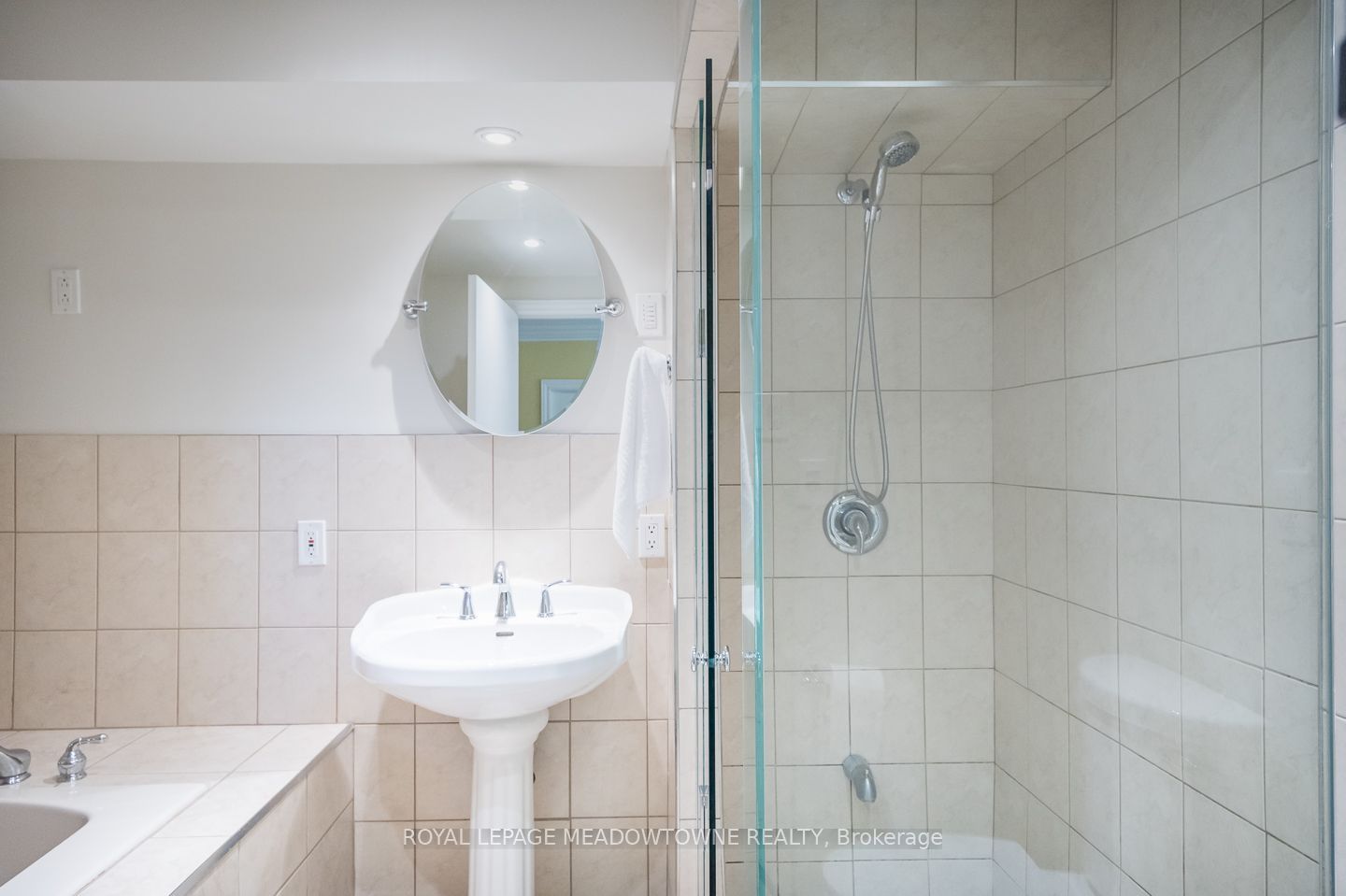 46 Reynier Drive Property Photo 34