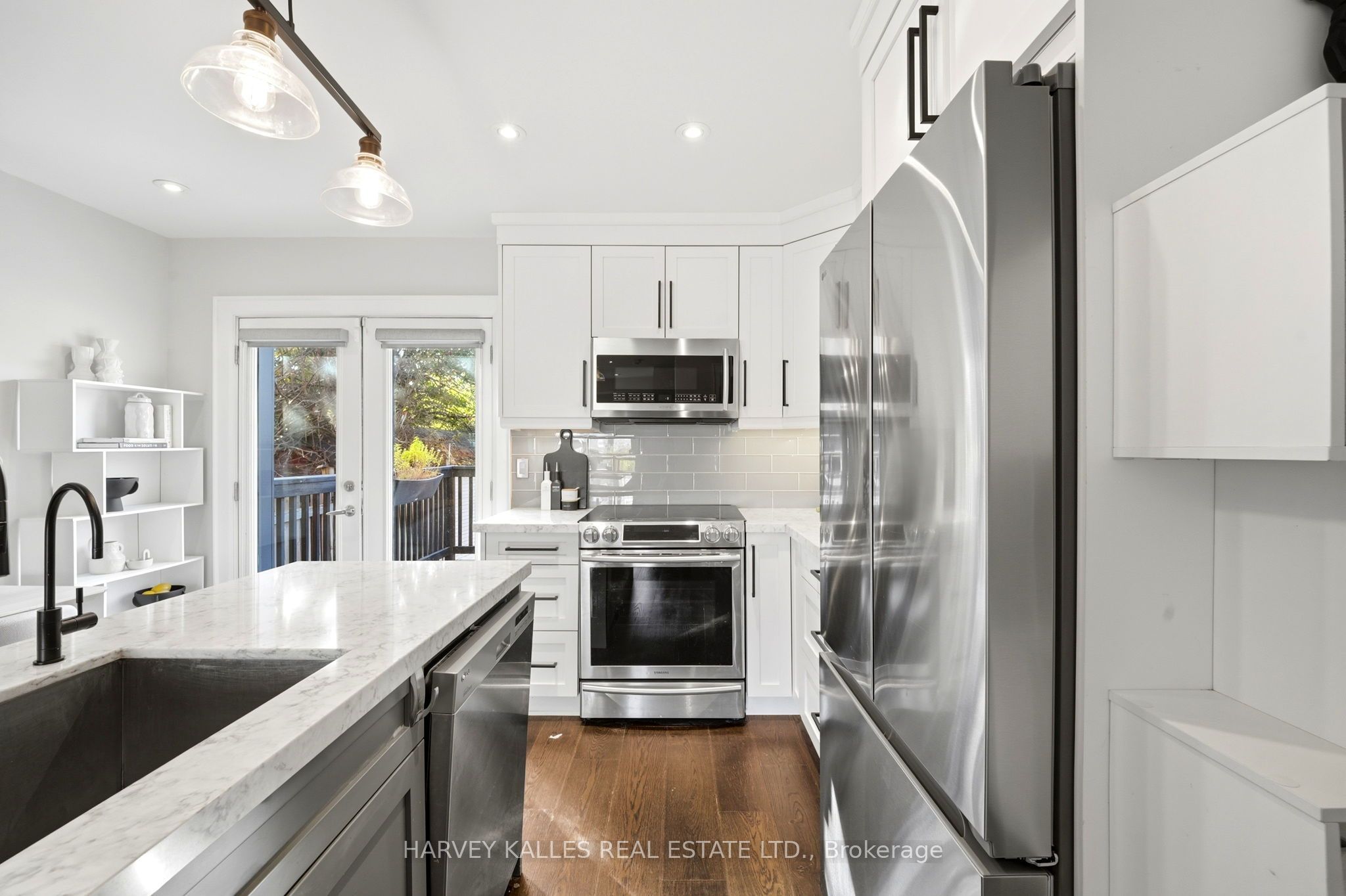 26 Miranda Avenue Property Photo 10