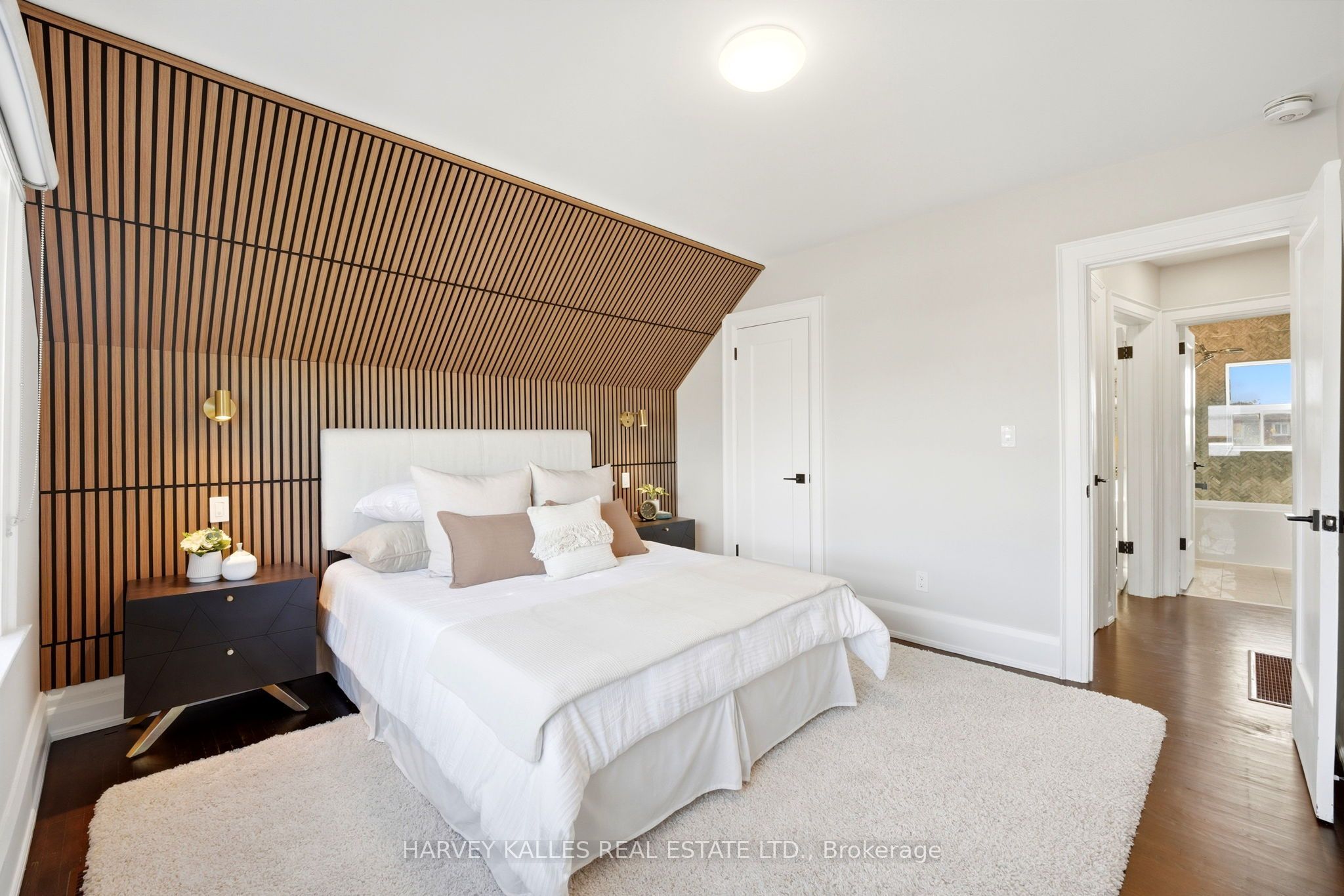 26 Miranda Avenue Property Photo 16