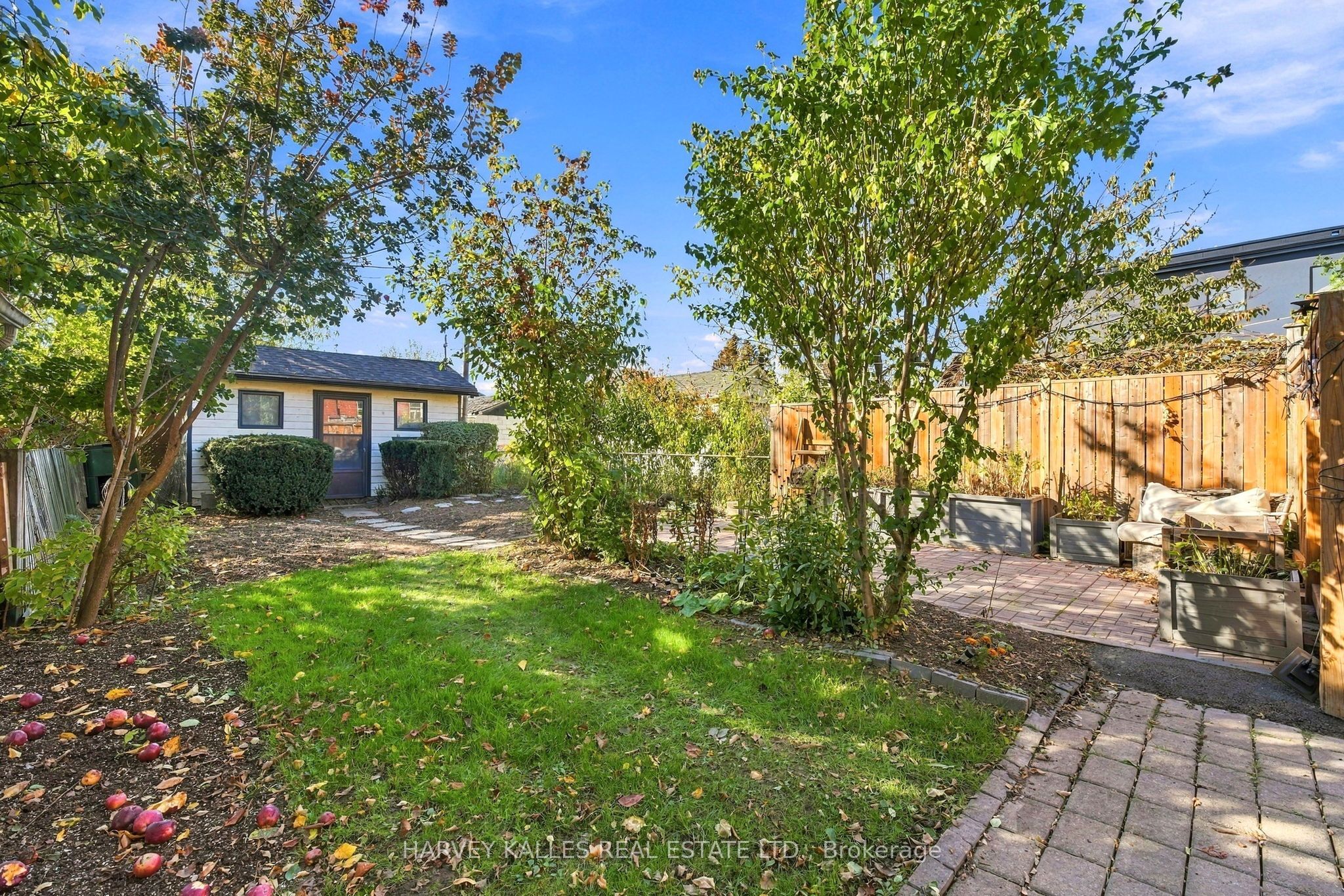 26 Miranda Avenue Property Photo 34