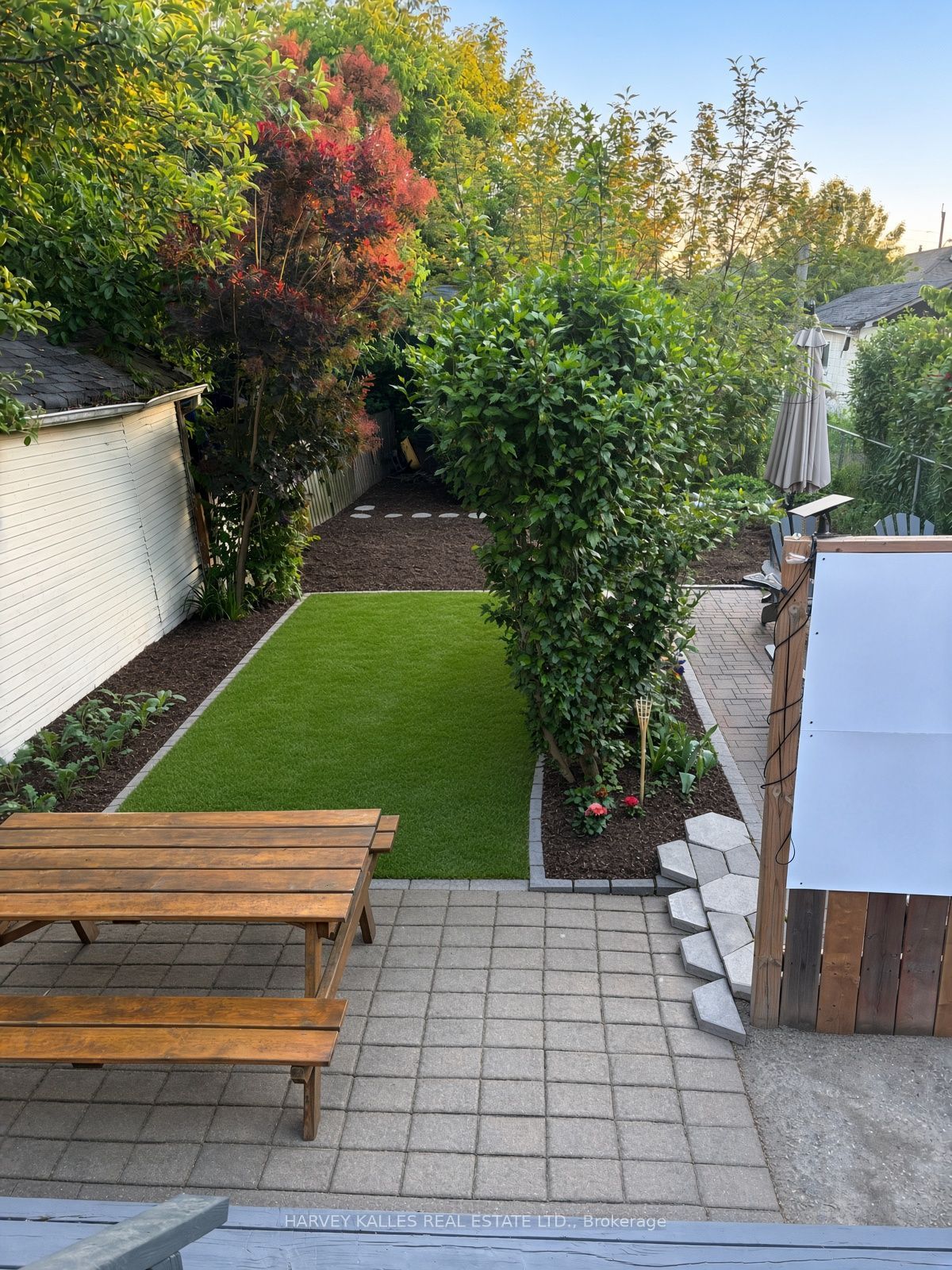 26 Miranda Avenue Property Photo 39