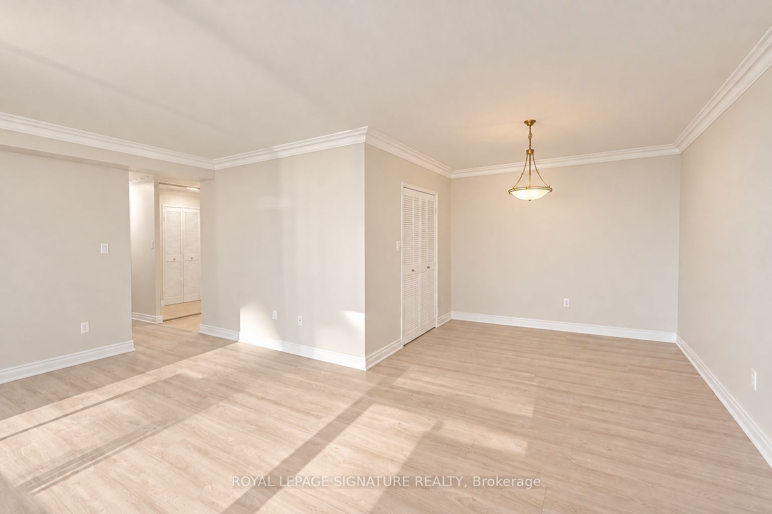 50 Quebec Avenue 2205 Property Photo 15