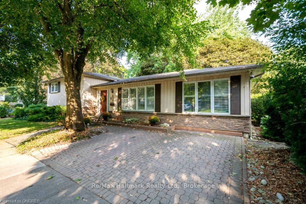 471 Anthony Drive Property Photo 1