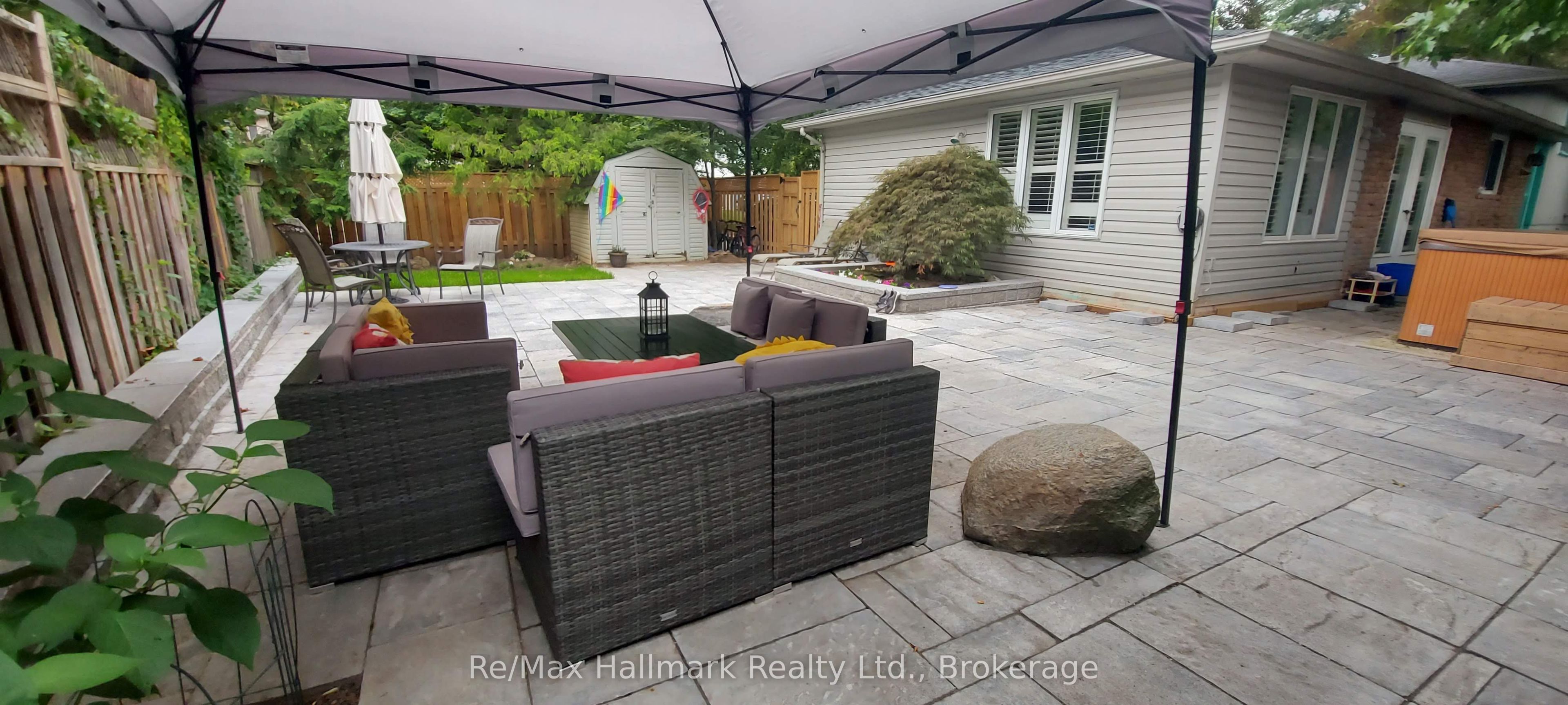 471 Anthony Drive Property Photo 4