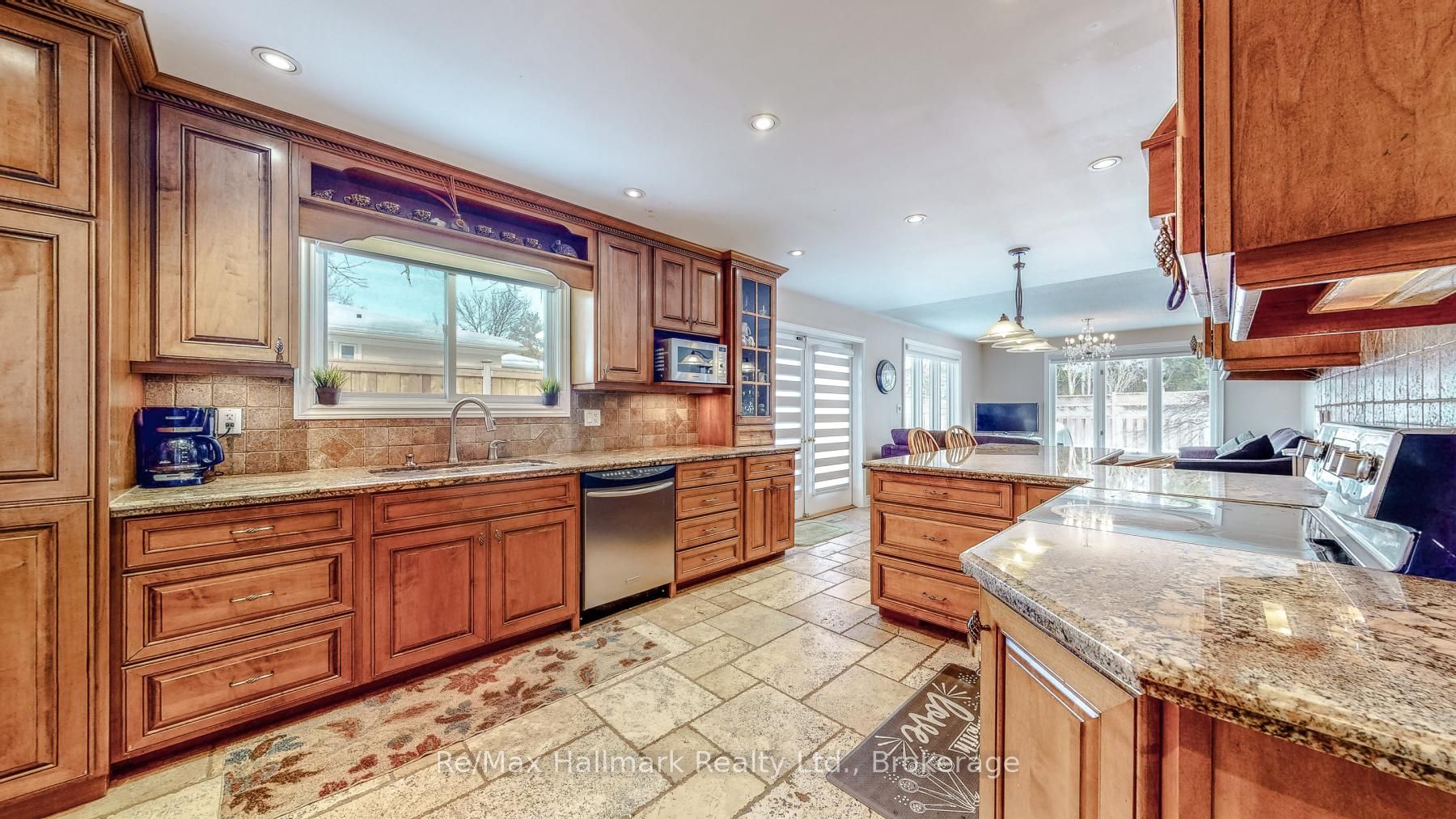 471 Anthony Drive Property Photo 14