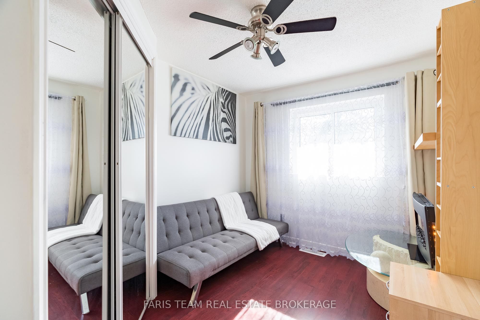 2075 Asta Drive 18 Property Photo 22