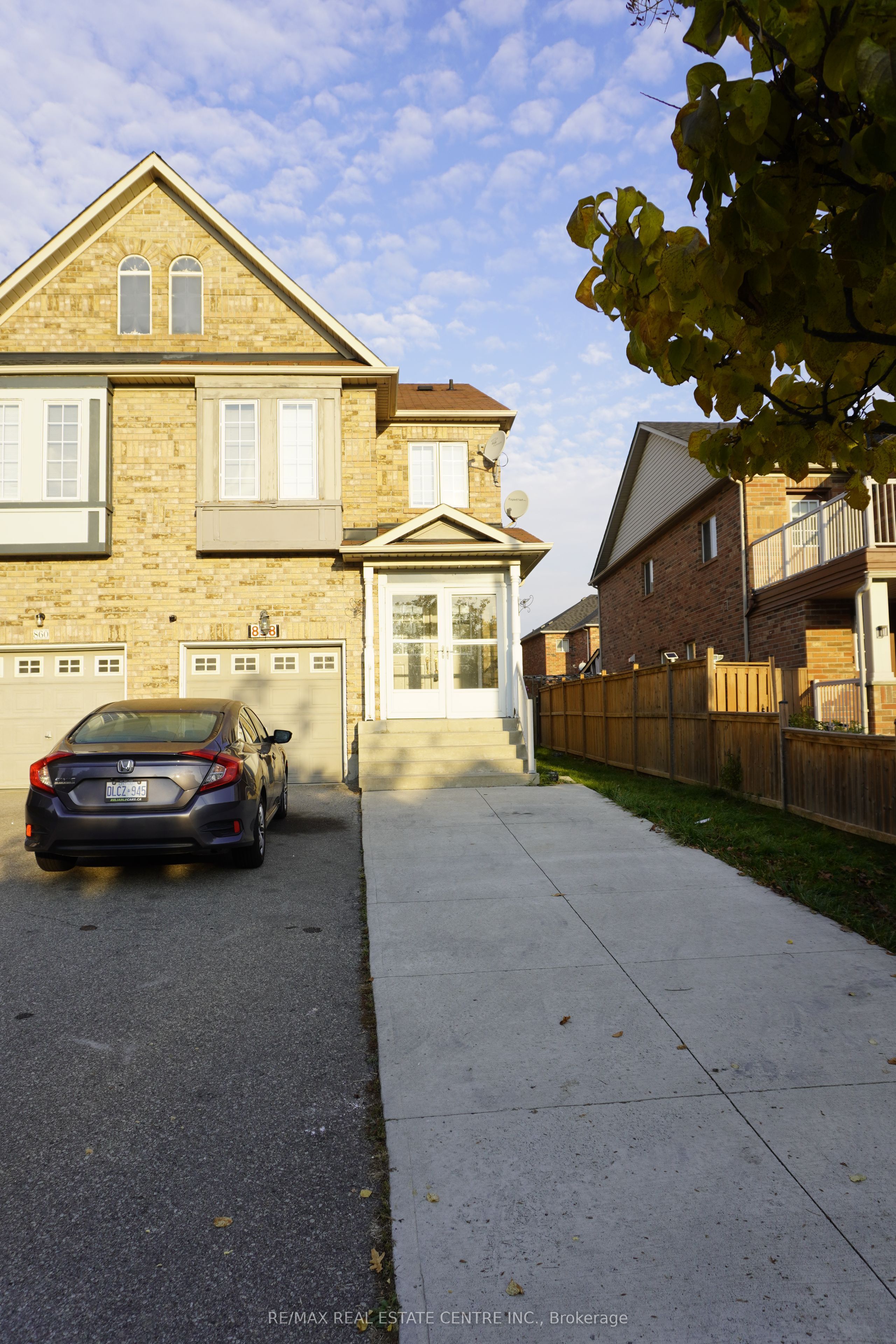 858 Bethany Crescent Property Photo 1