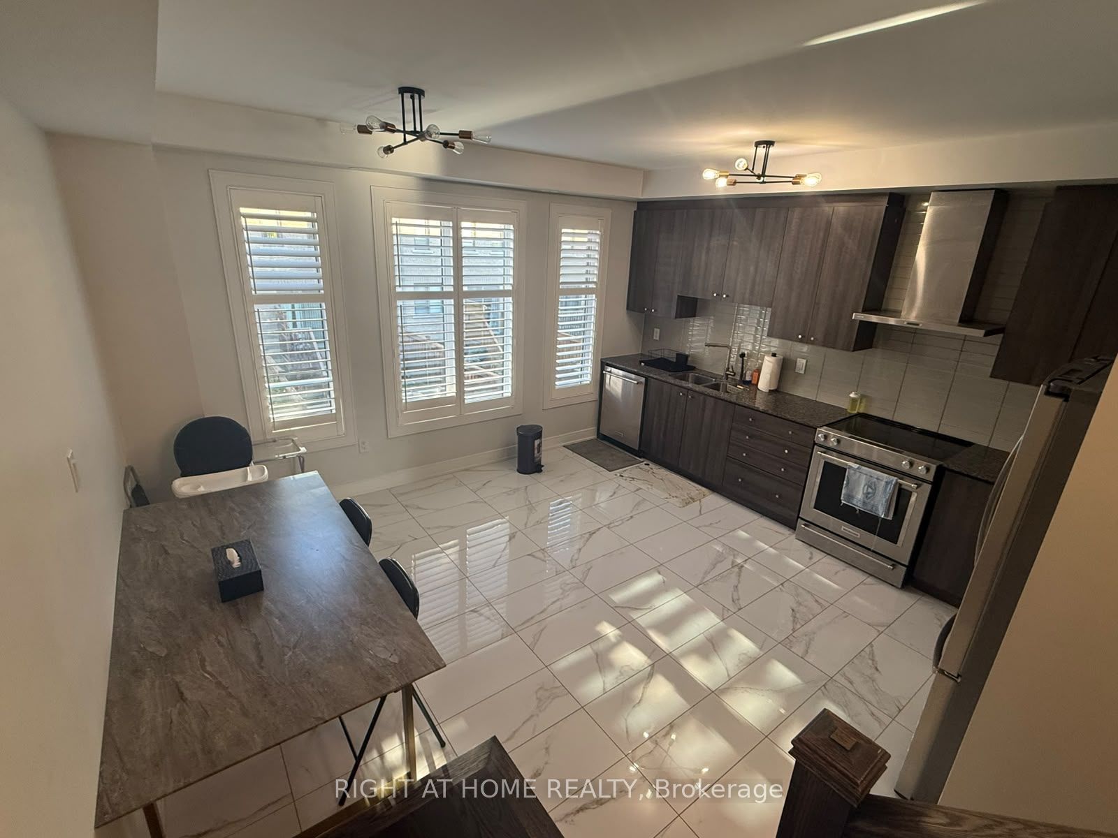 1142 Beachcomber Road Property Photo 6