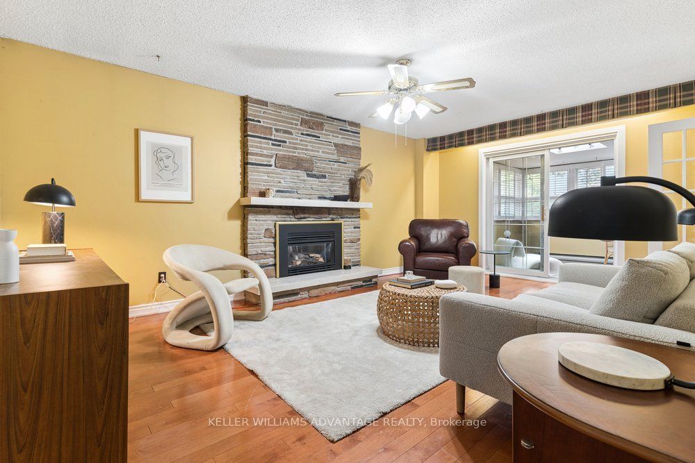 2192 Castlestone Court Property Photo 7