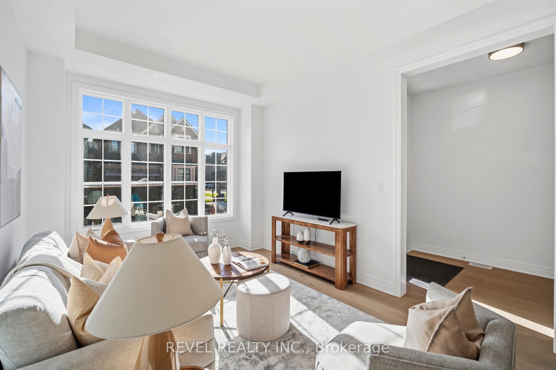 1153 Maverick Way Property Photo 7