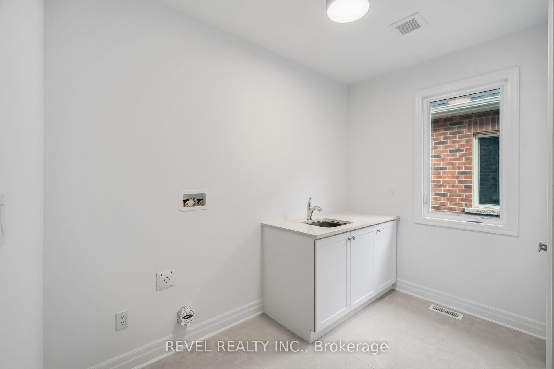 1153 Maverick Way Property Photo 46