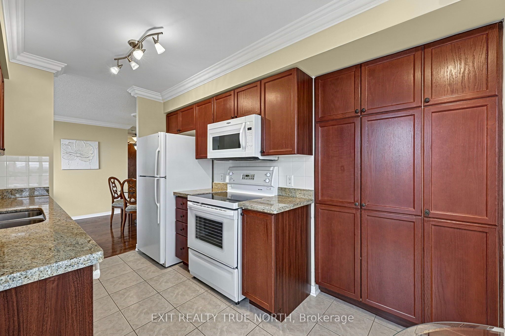4879 Kimbermount Avenue 1703 Property Photo 11