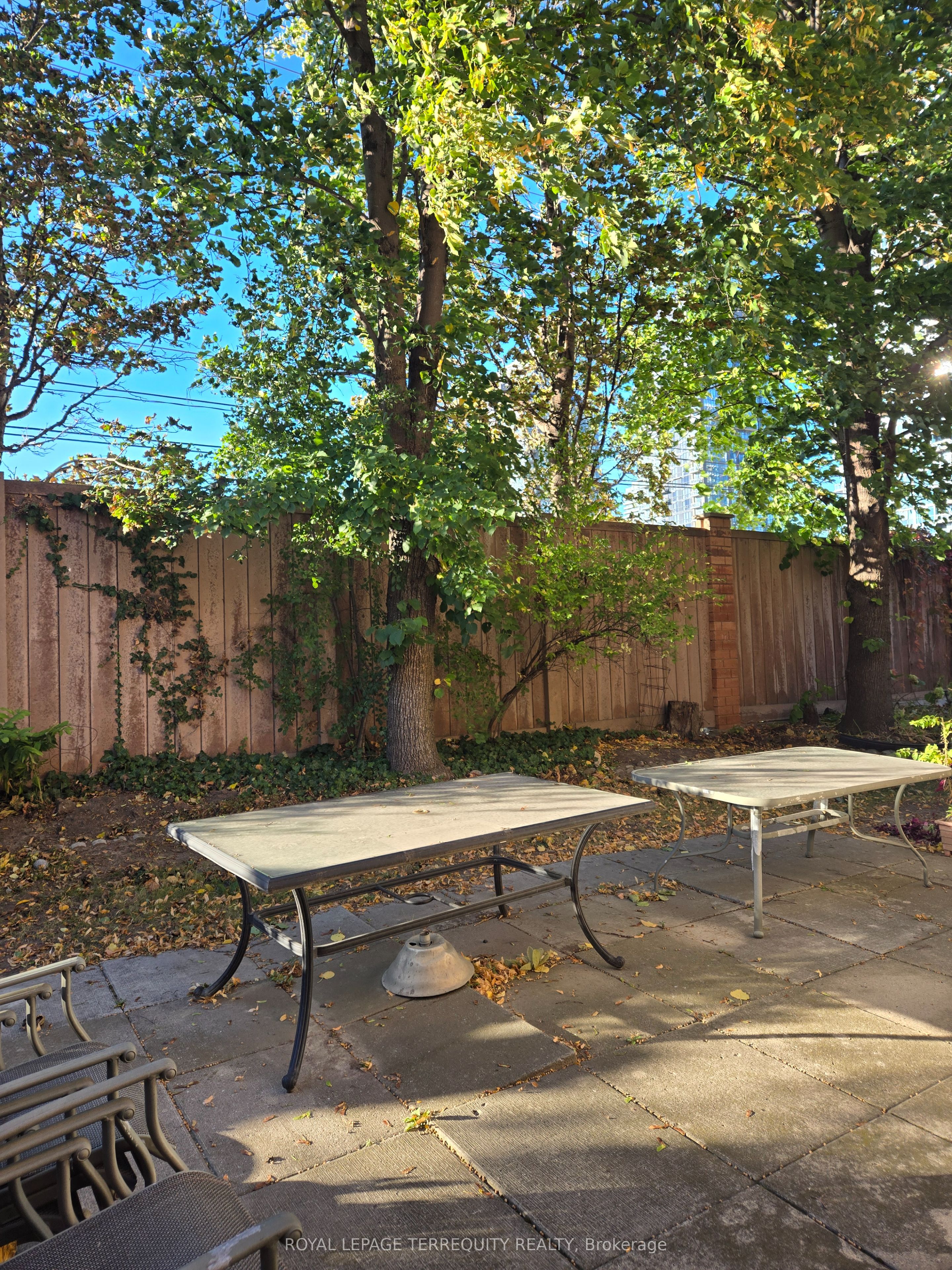 4635 Regents Terrace 34 Property Photo 8