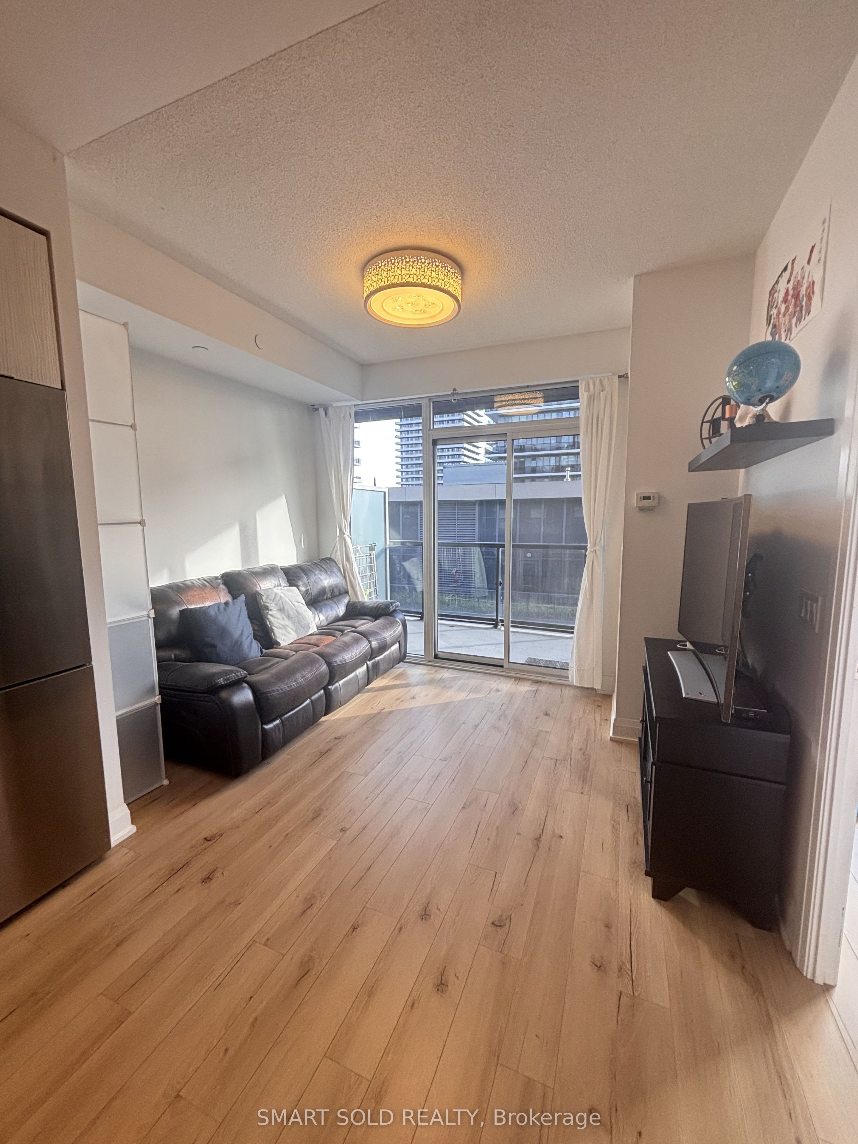 56 Annie Craig Drive 1105 Property Photo 2