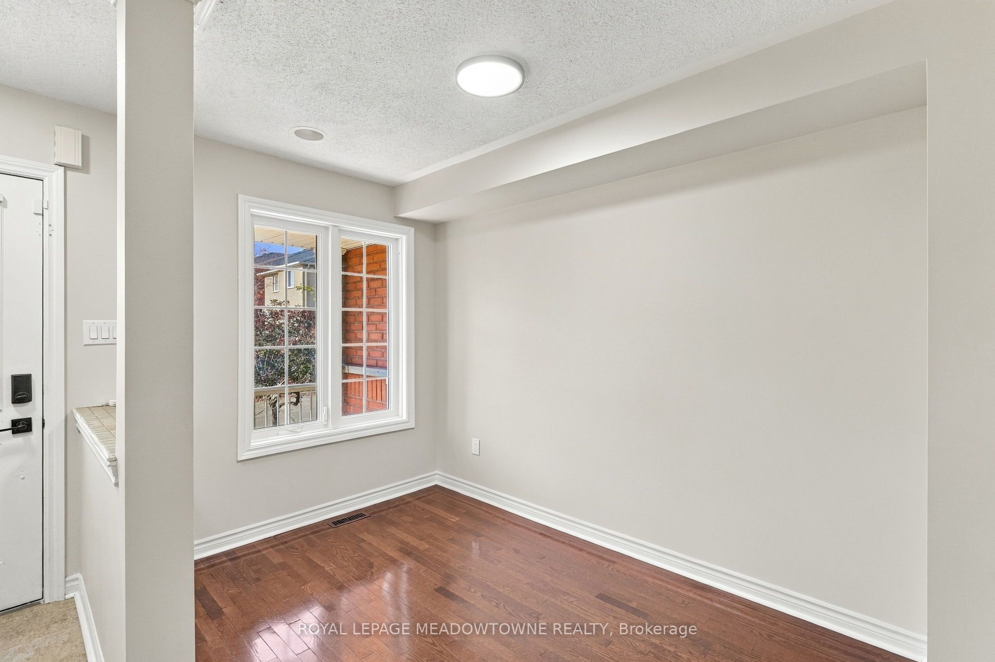 101 Livingston Road Property Photo 5