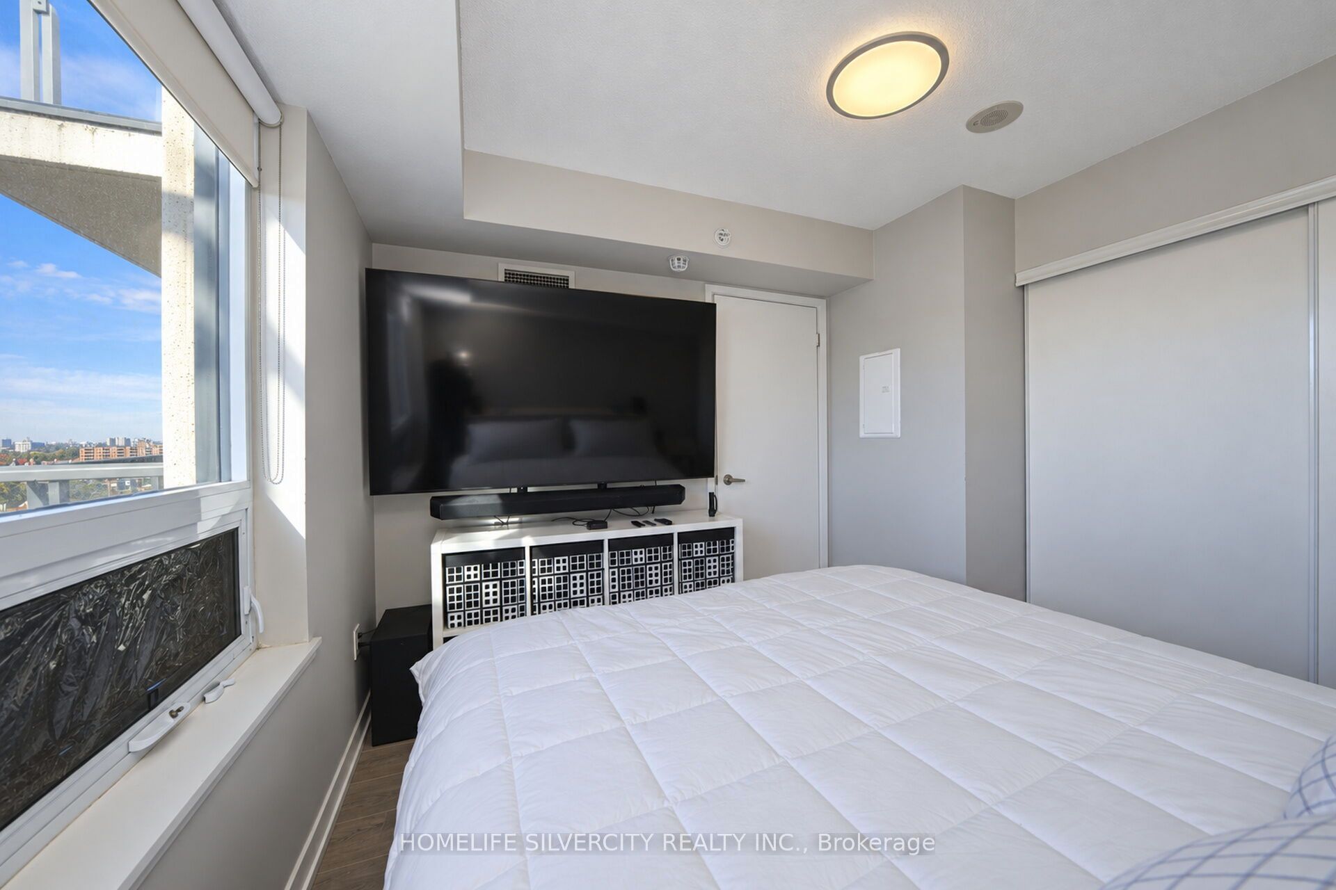 1420 Dupont Street 1405 Property Photo 28