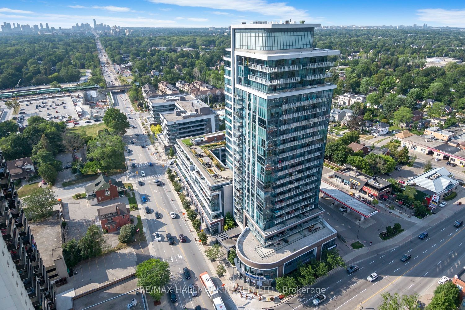 1 Hurontario Street 601 Property Photo 1