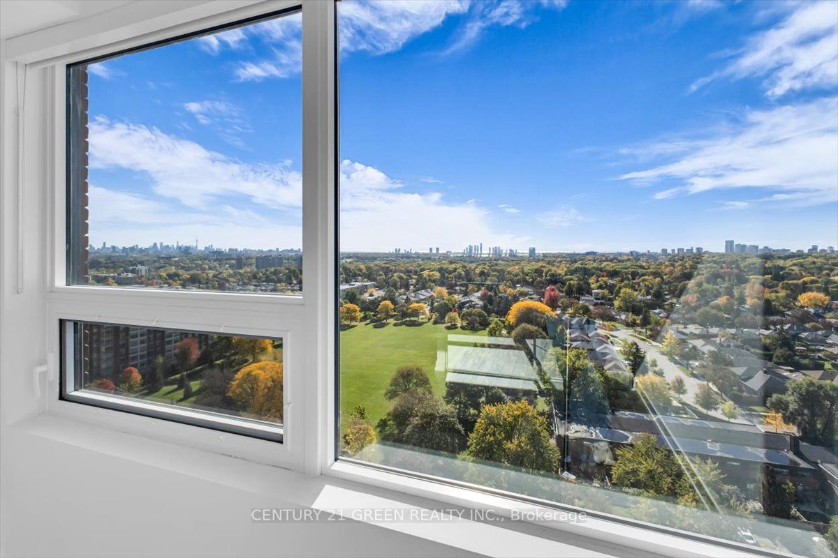 4010 Eglinton Avenue W 1514 Property Photo 15
