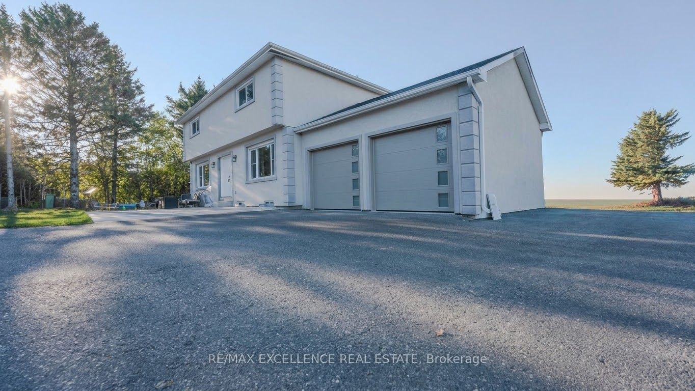 10420 Heritage Road Property Photo 2