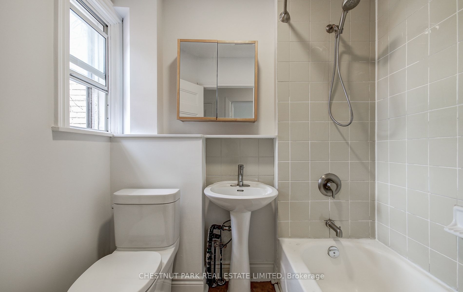 89 Fern Avenue Property Photo 27