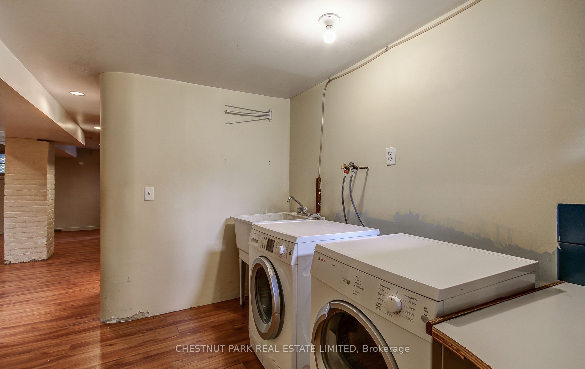 89 Fern Avenue Property Photo 31