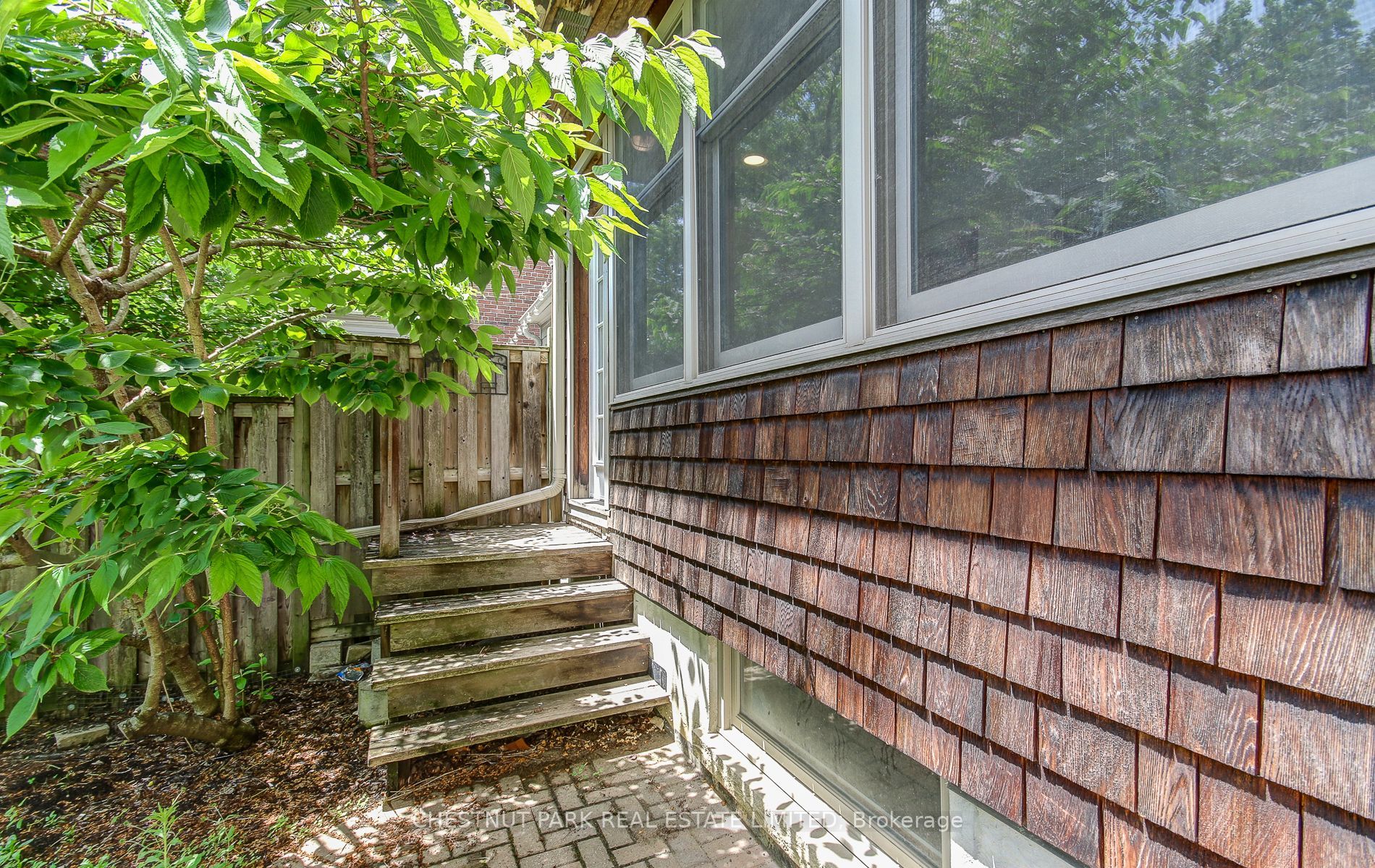 89 Fern Avenue Property Photo 32