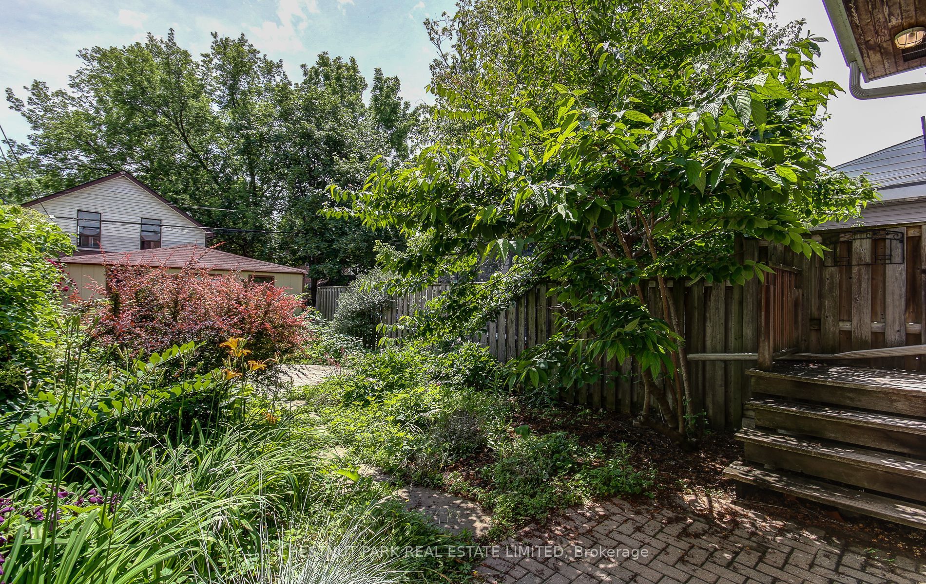 89 Fern Avenue Property Photo 33