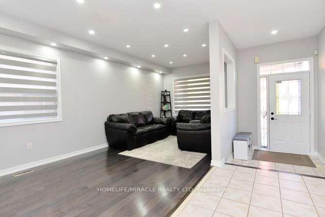 12 Plateau Drive Property Photo 9