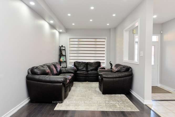 12 Plateau Drive Property Photo 11