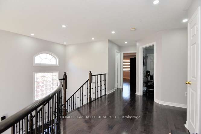 12 Plateau Drive Property Photo 28