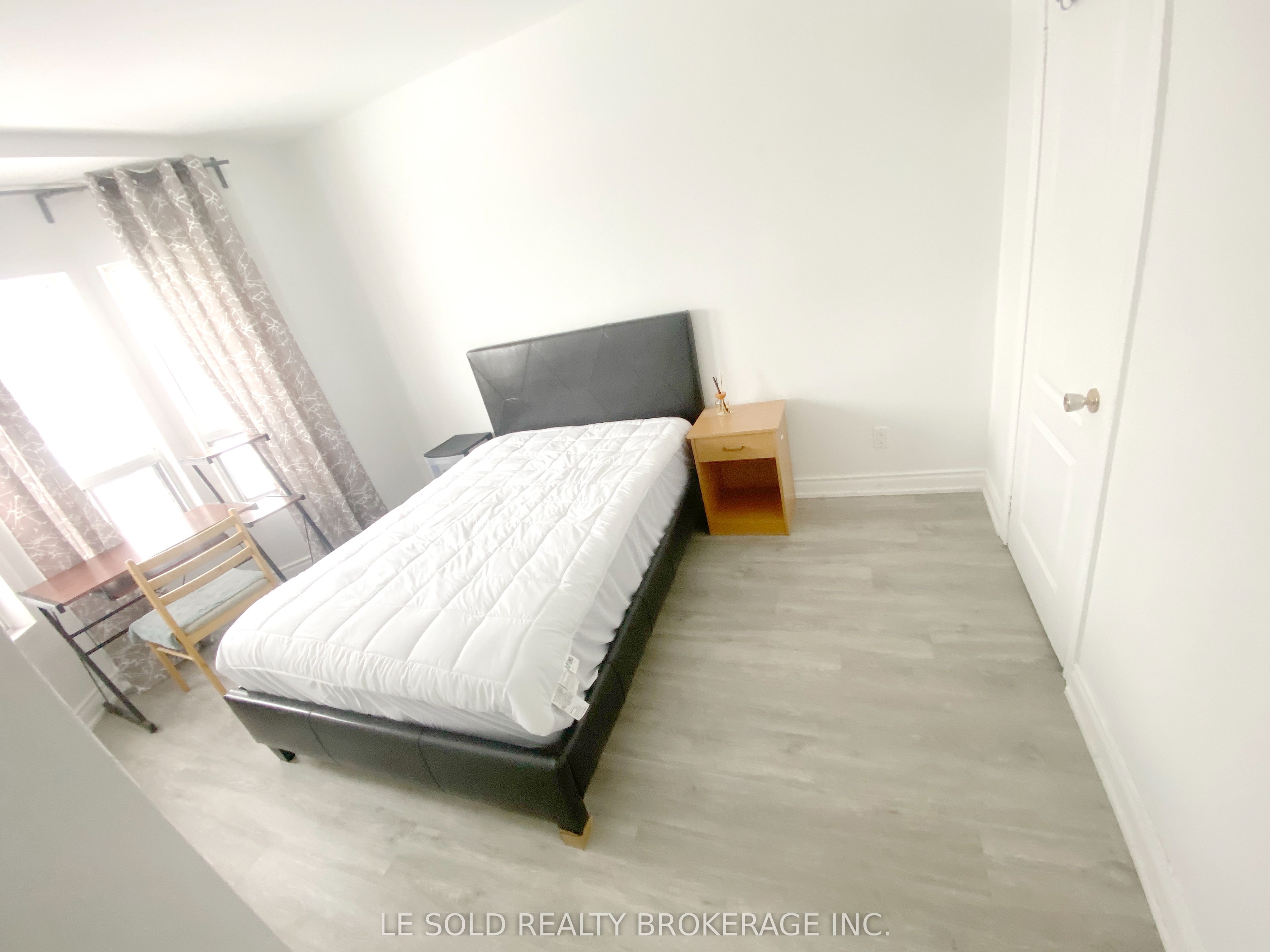 271 Hallam Street 1 Bedroom Property Photo 1