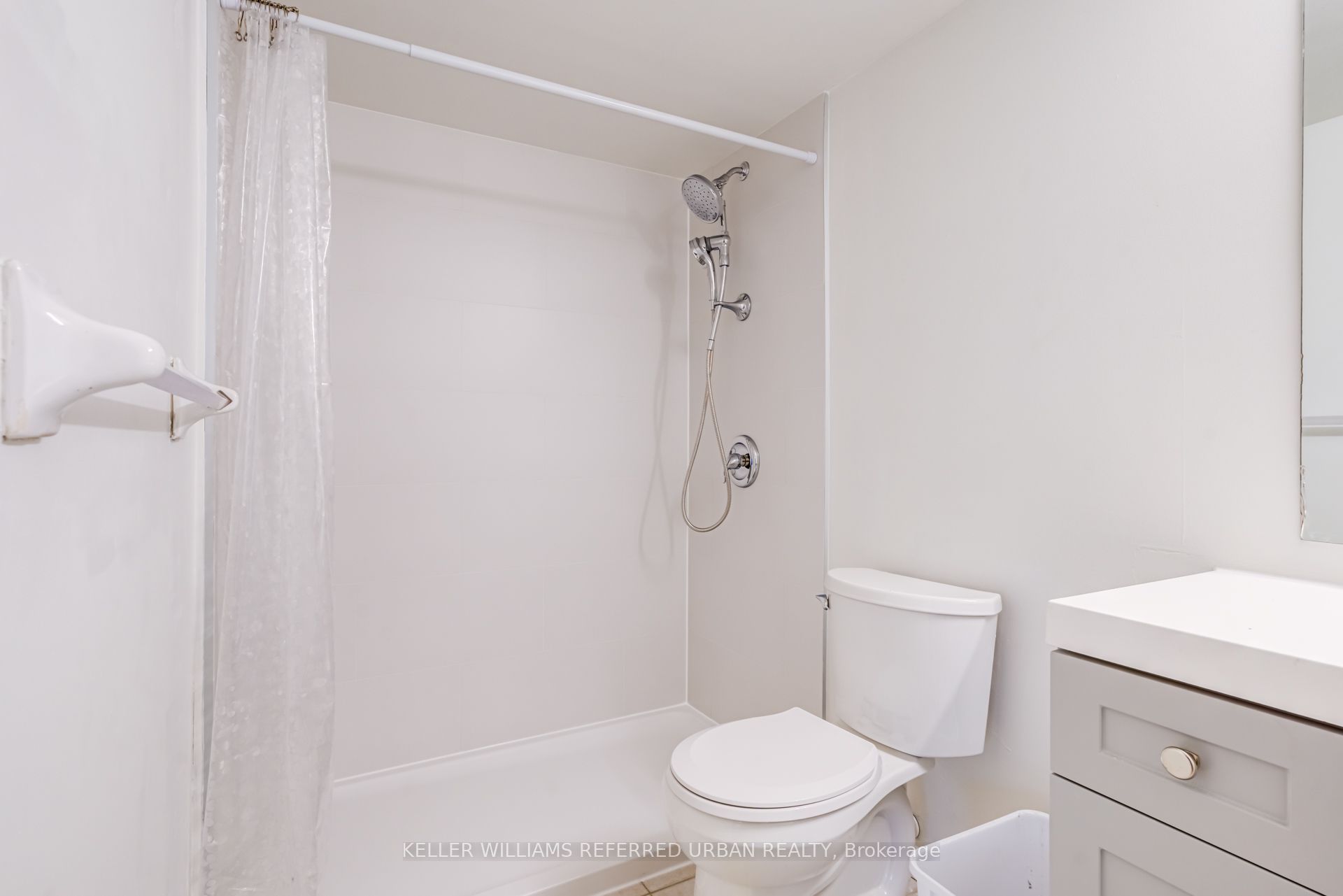 3499 Upper Middle Road 108 Property Photo 20