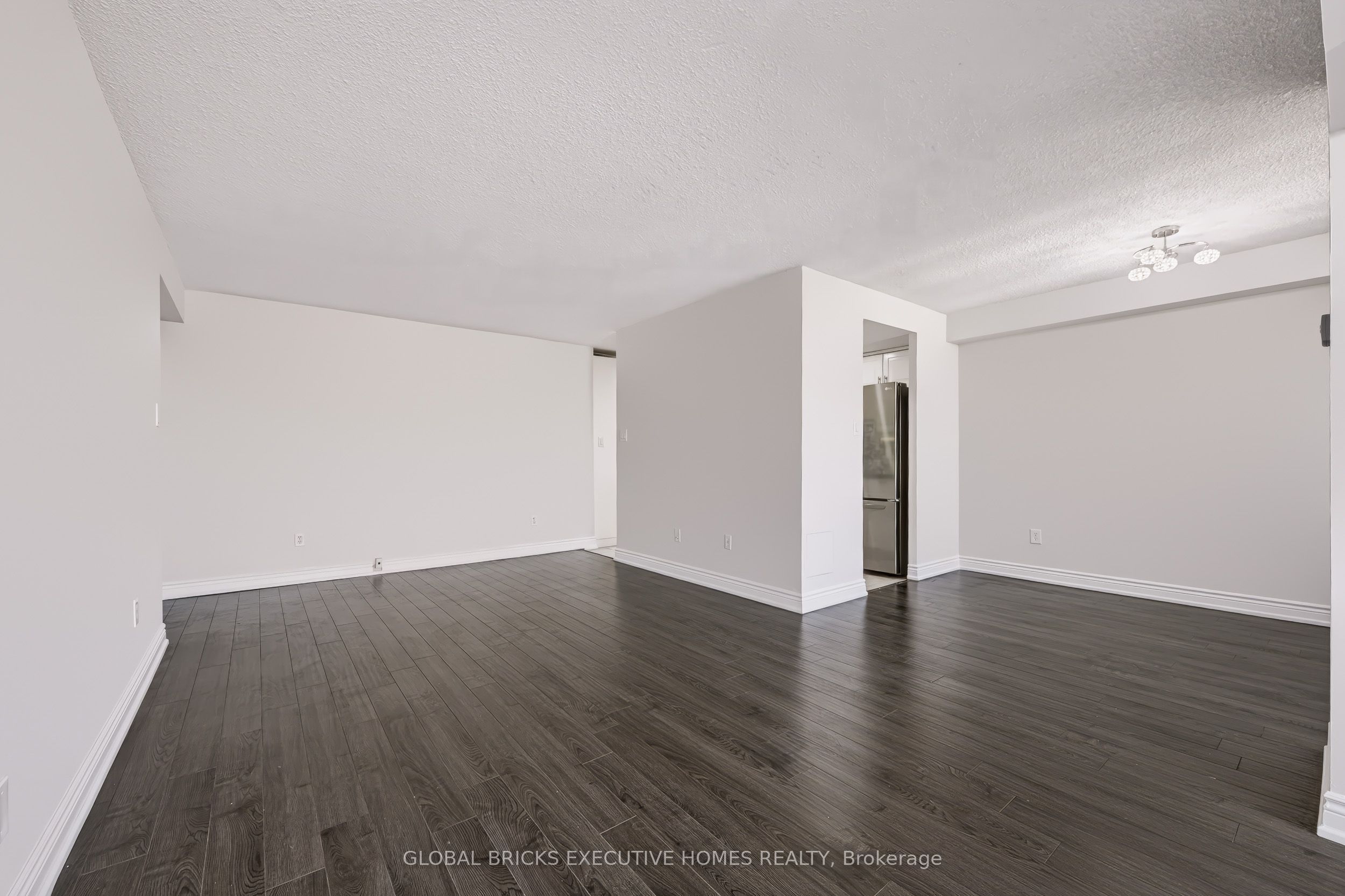 5 Lisa Street 1404 Property Photo 23