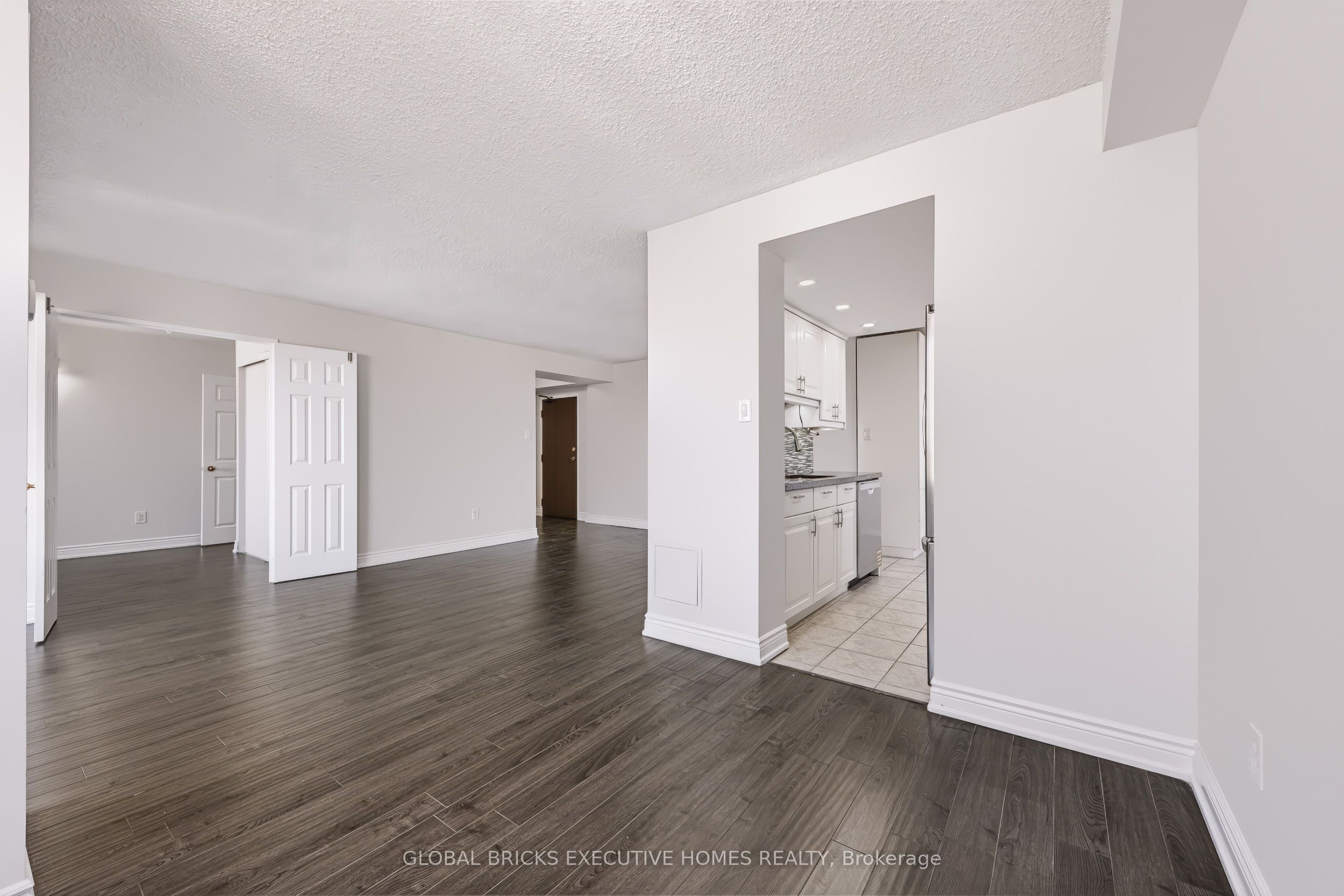 5 Lisa Street 1404 Property Photo 24