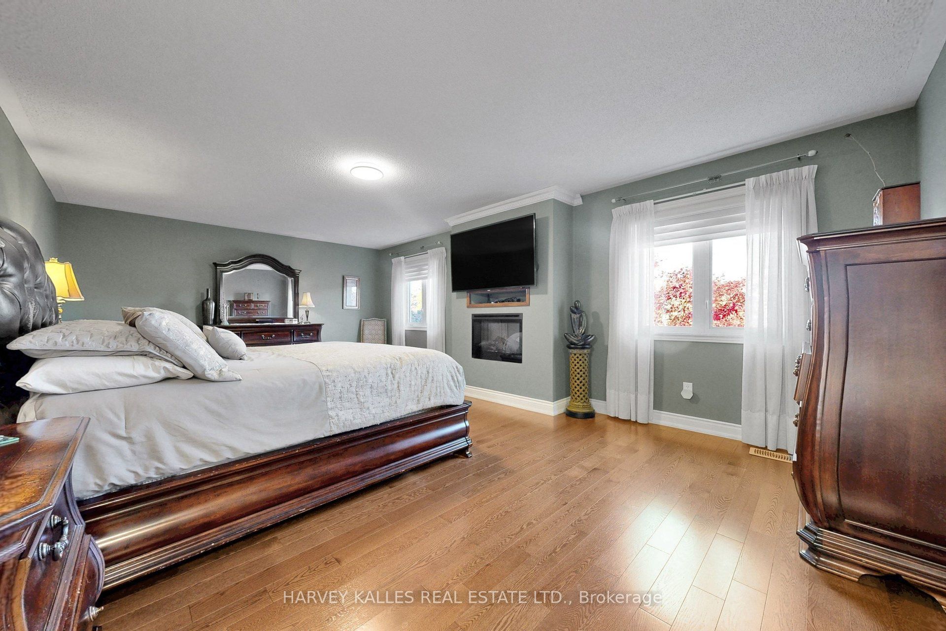 10 Concorde Drive Property Photo 17