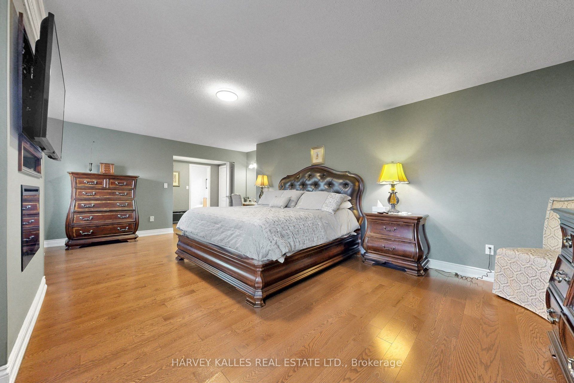10 Concorde Drive Property Photo 18