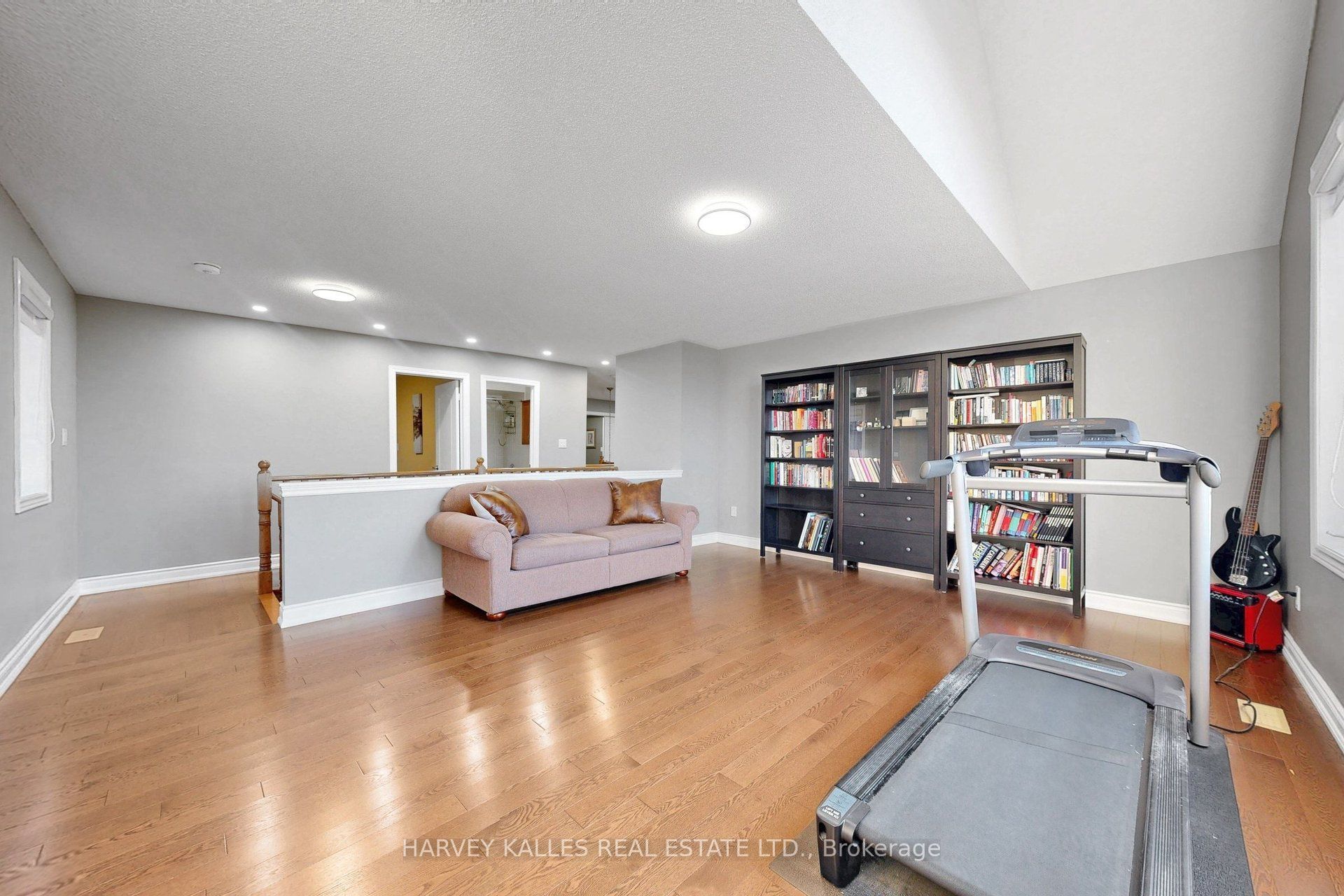 10 Concorde Drive Property Photo 21