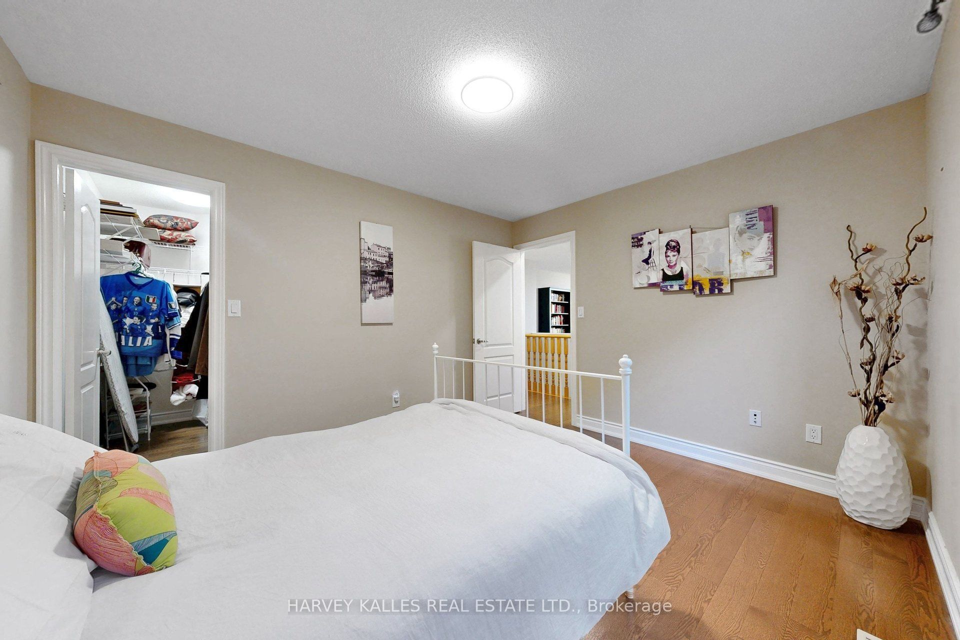 10 Concorde Drive Property Photo 23