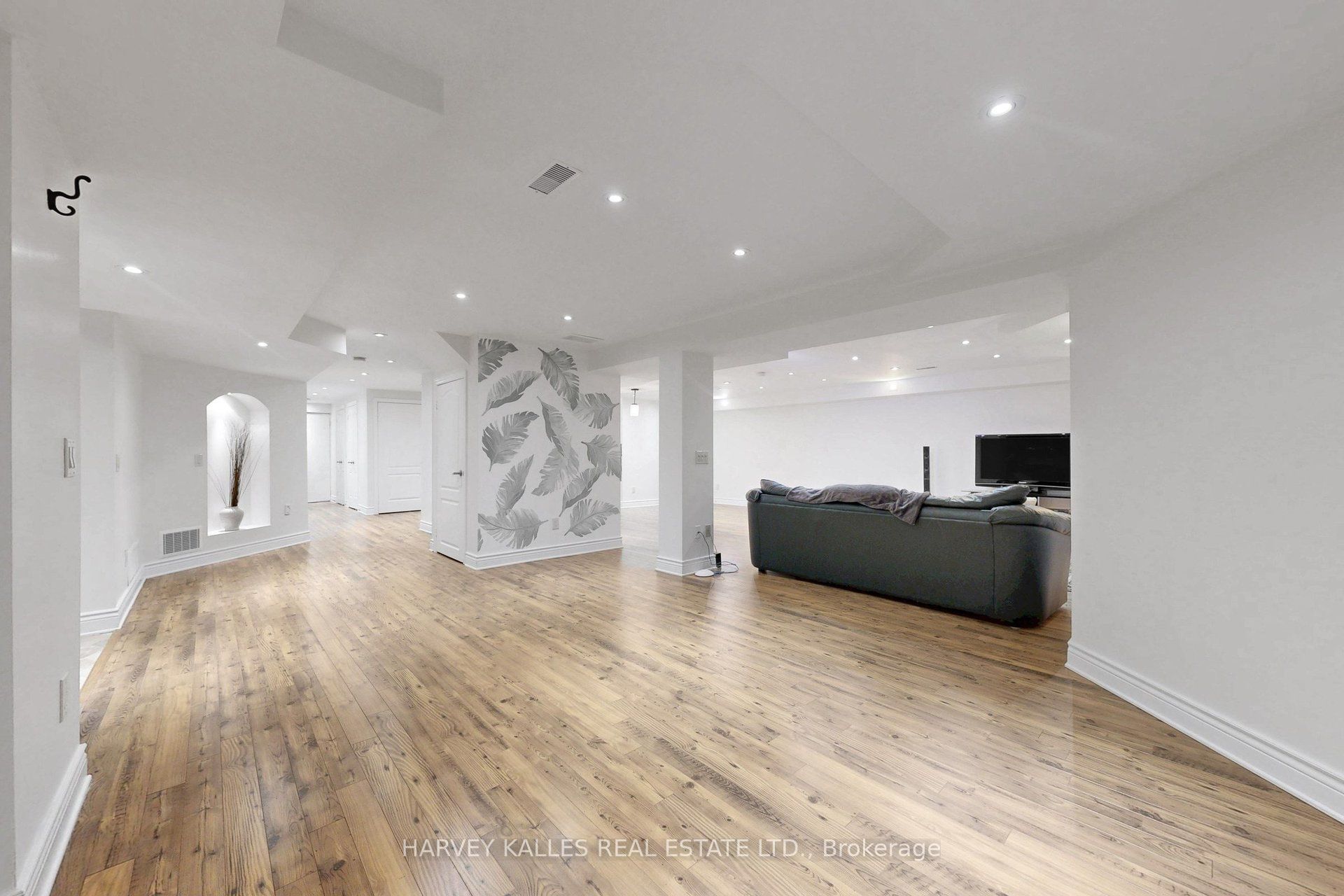 10 Concorde Drive Property Photo 33