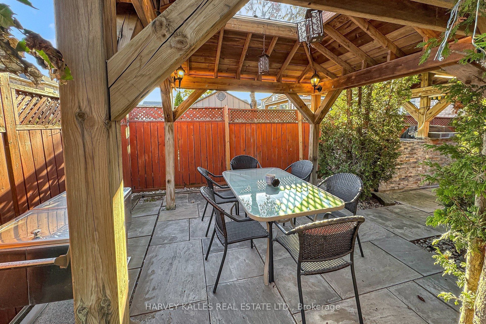 10 Concorde Drive Property Photo 39