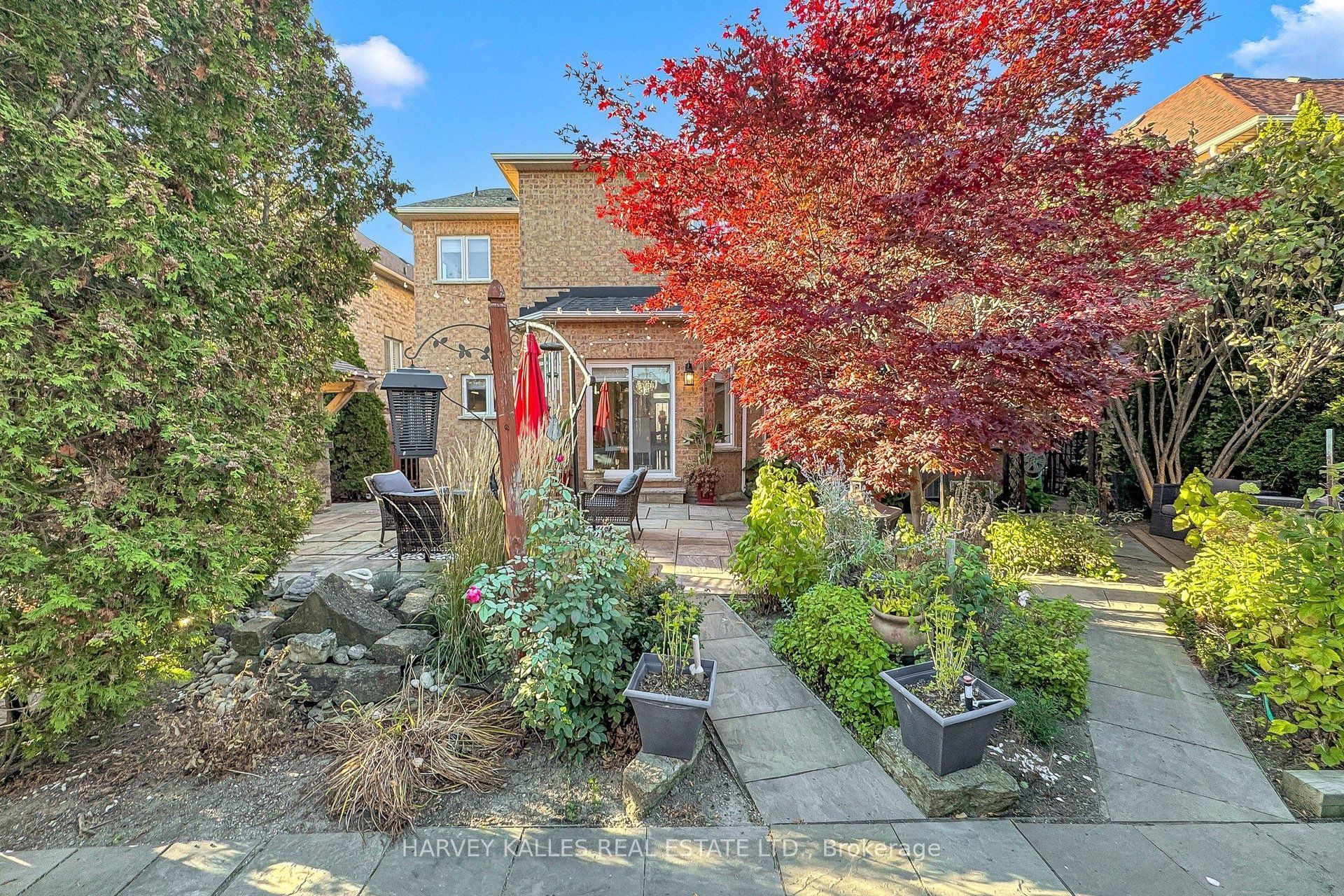 10 Concorde Drive Property Photo 44
