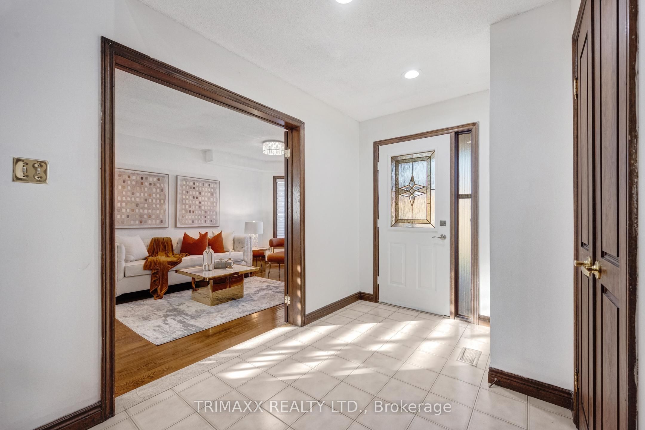23 Oaklea Boulevard Property Photo 7