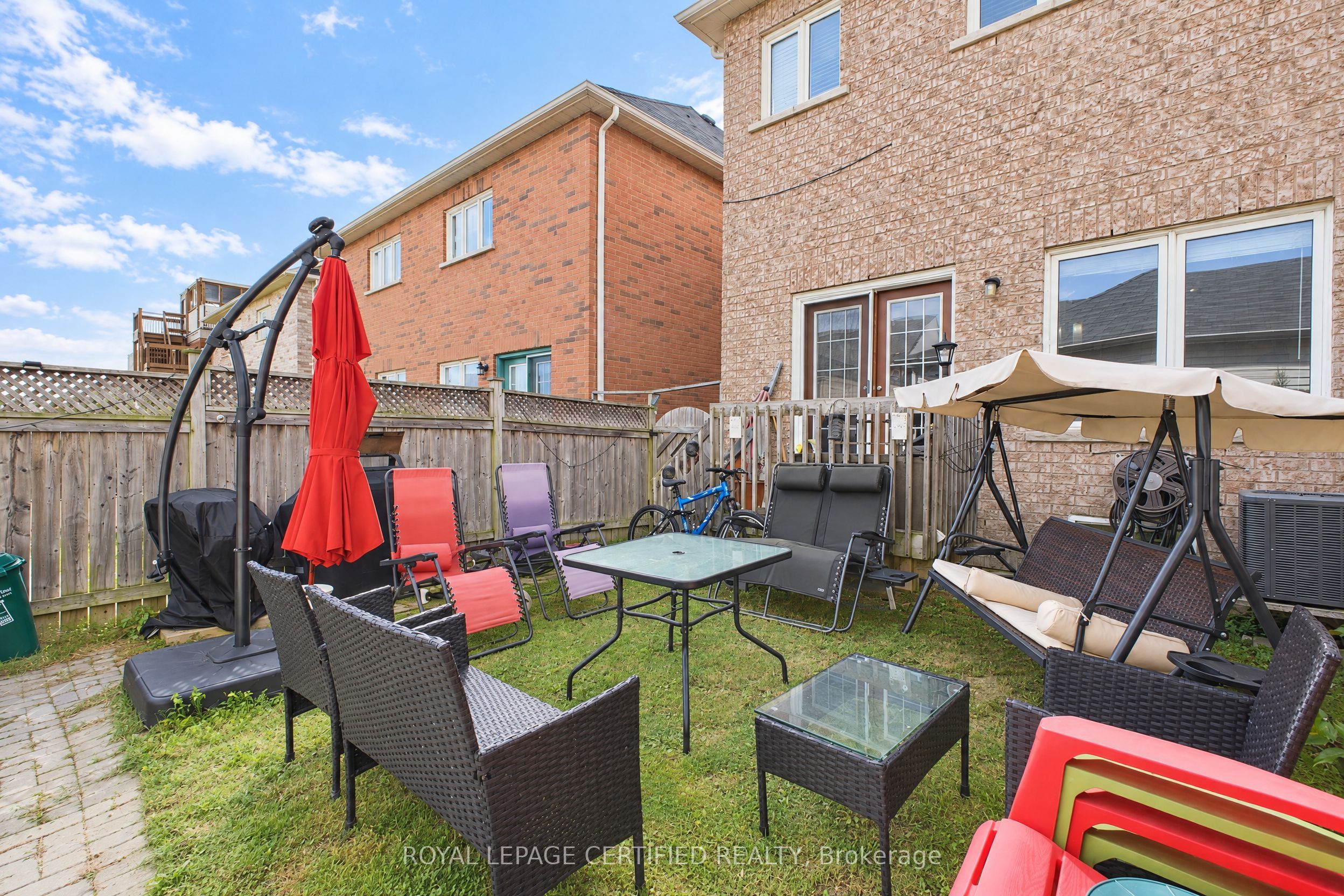 5481 Festival Drive Property Photo 10