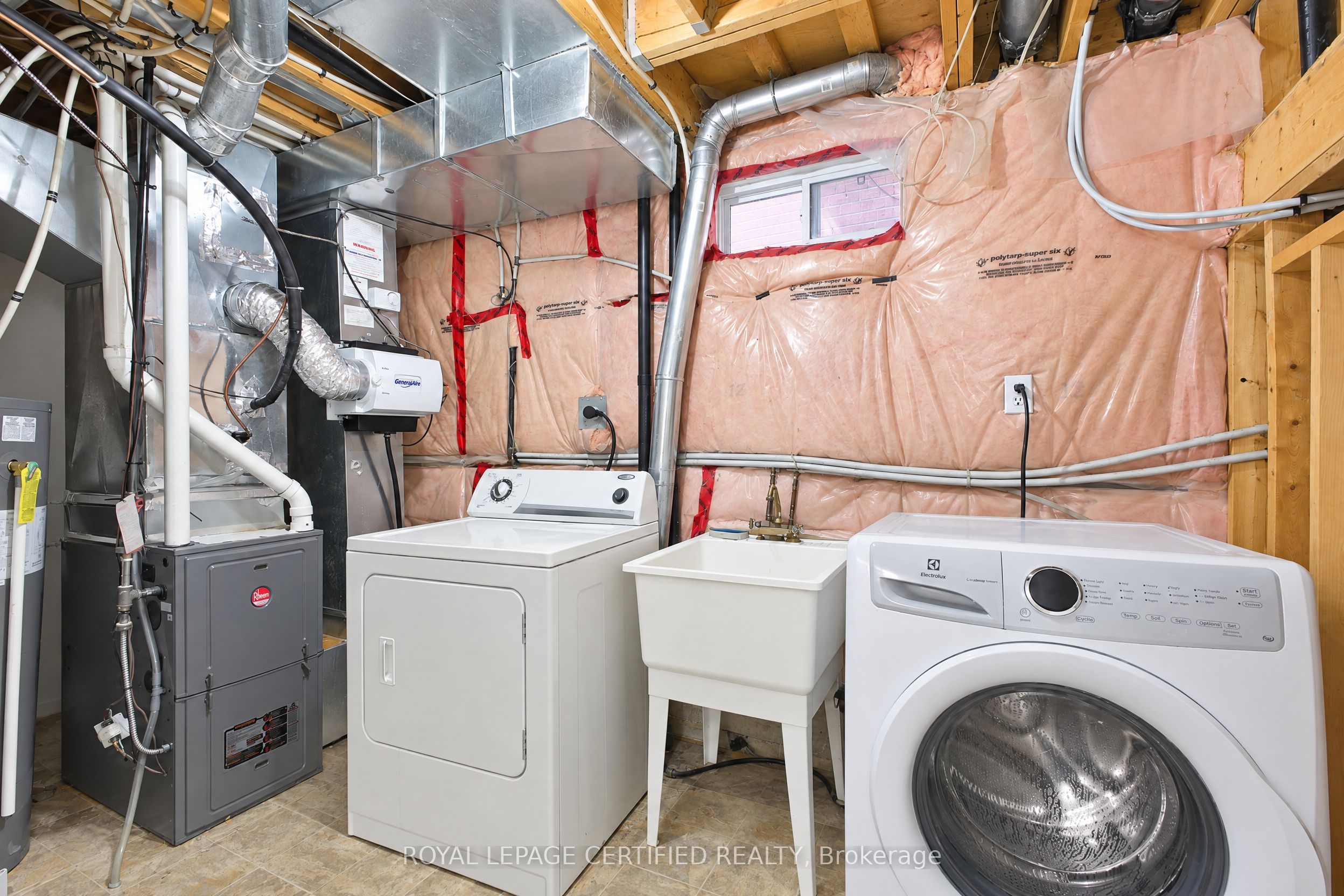 5481 Festival Drive Property Photo 25