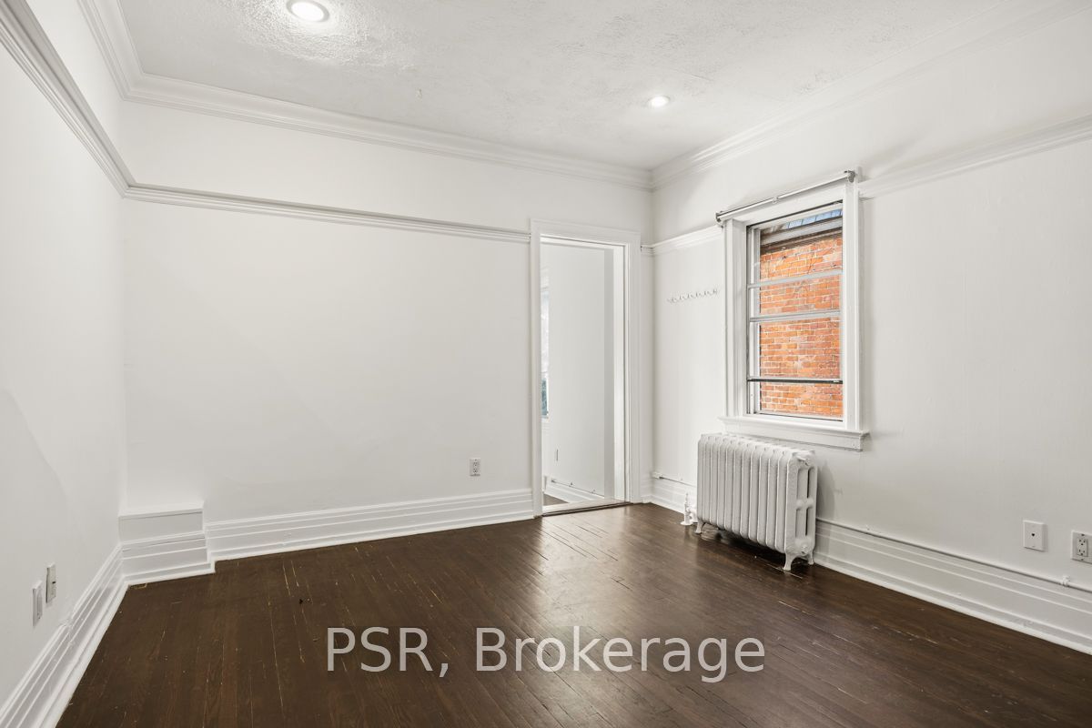483 Parkside Drive 2b Property Photo 7