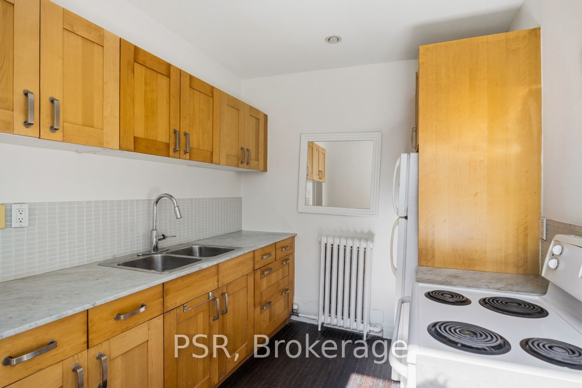 483 Parkside Drive 2b Property Photo 13